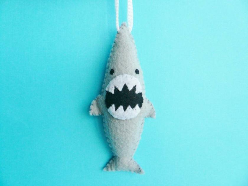 Decorative Items | Christmas Ornament Funny – Ferocious Shark Decorative Items Decorative Items